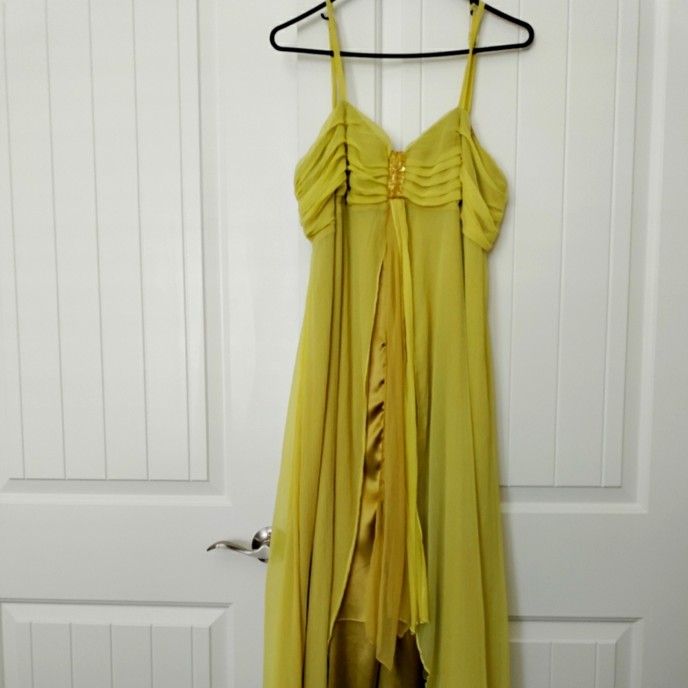 Women's short sleeve flair dress